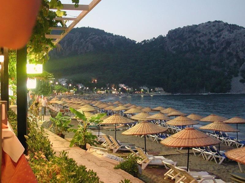 Zeybek Hotel Turunç Extérieur photo